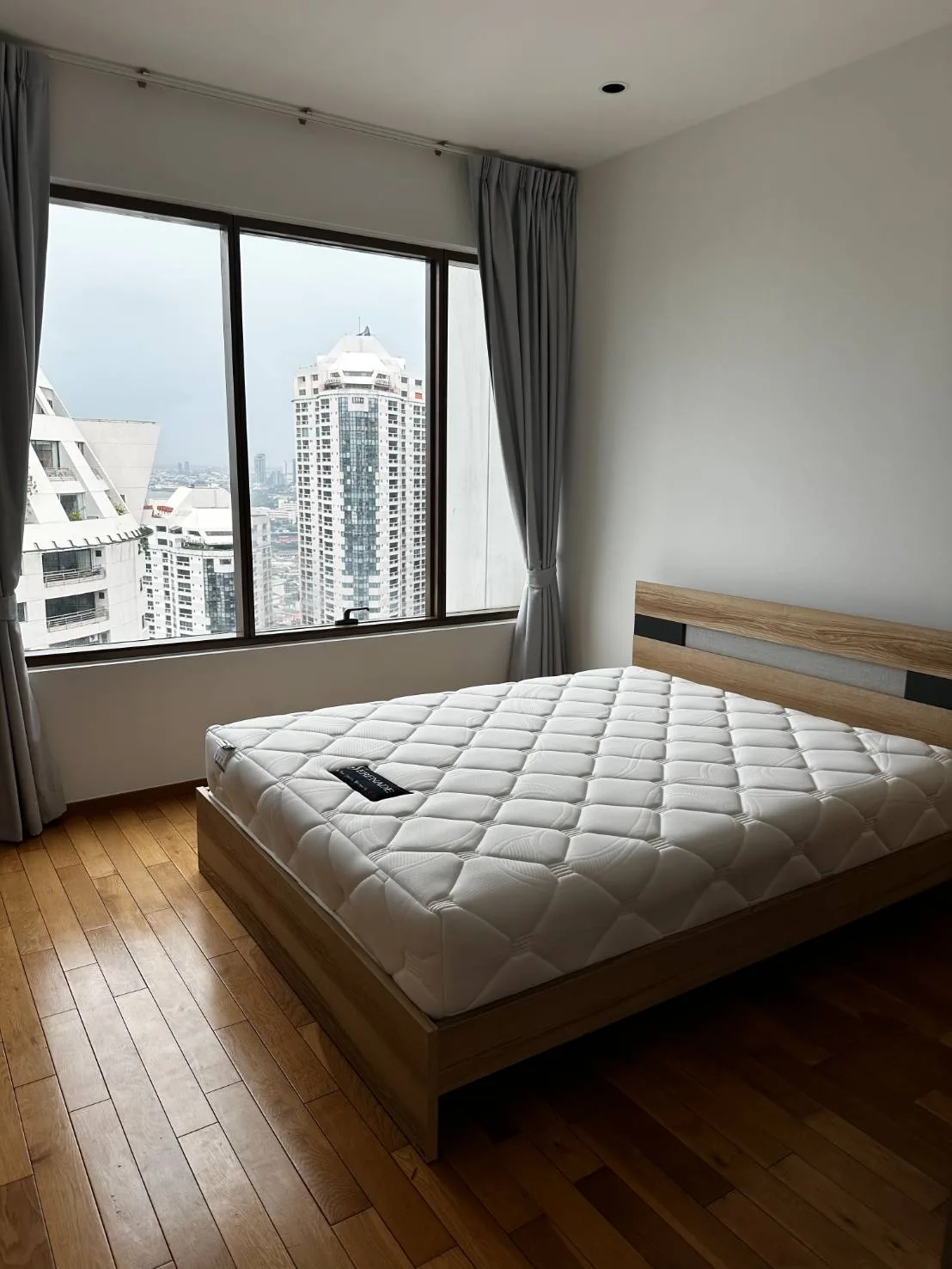 The Emporio Place — photo 6