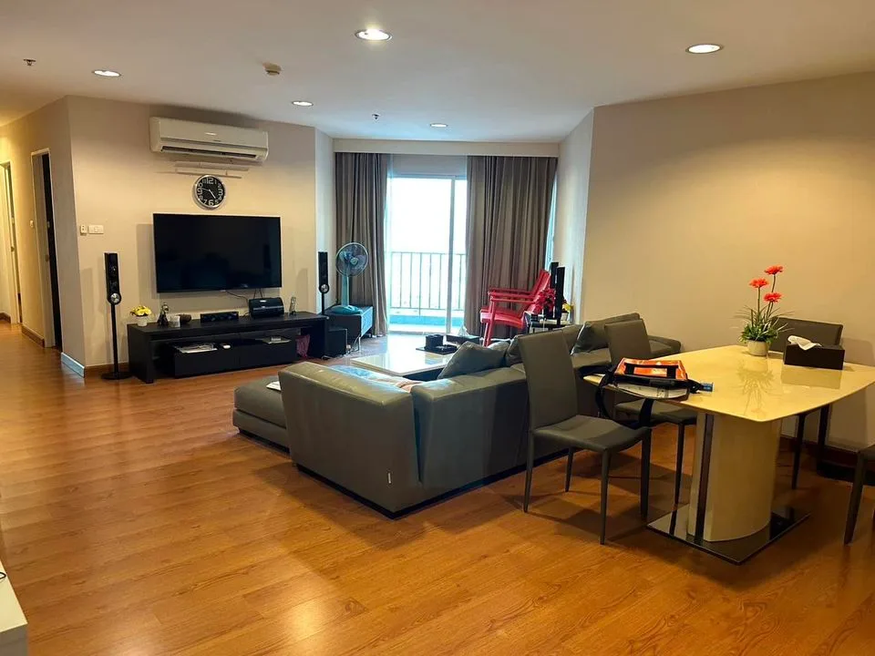 Belle Grand Rama 9 — photo 2