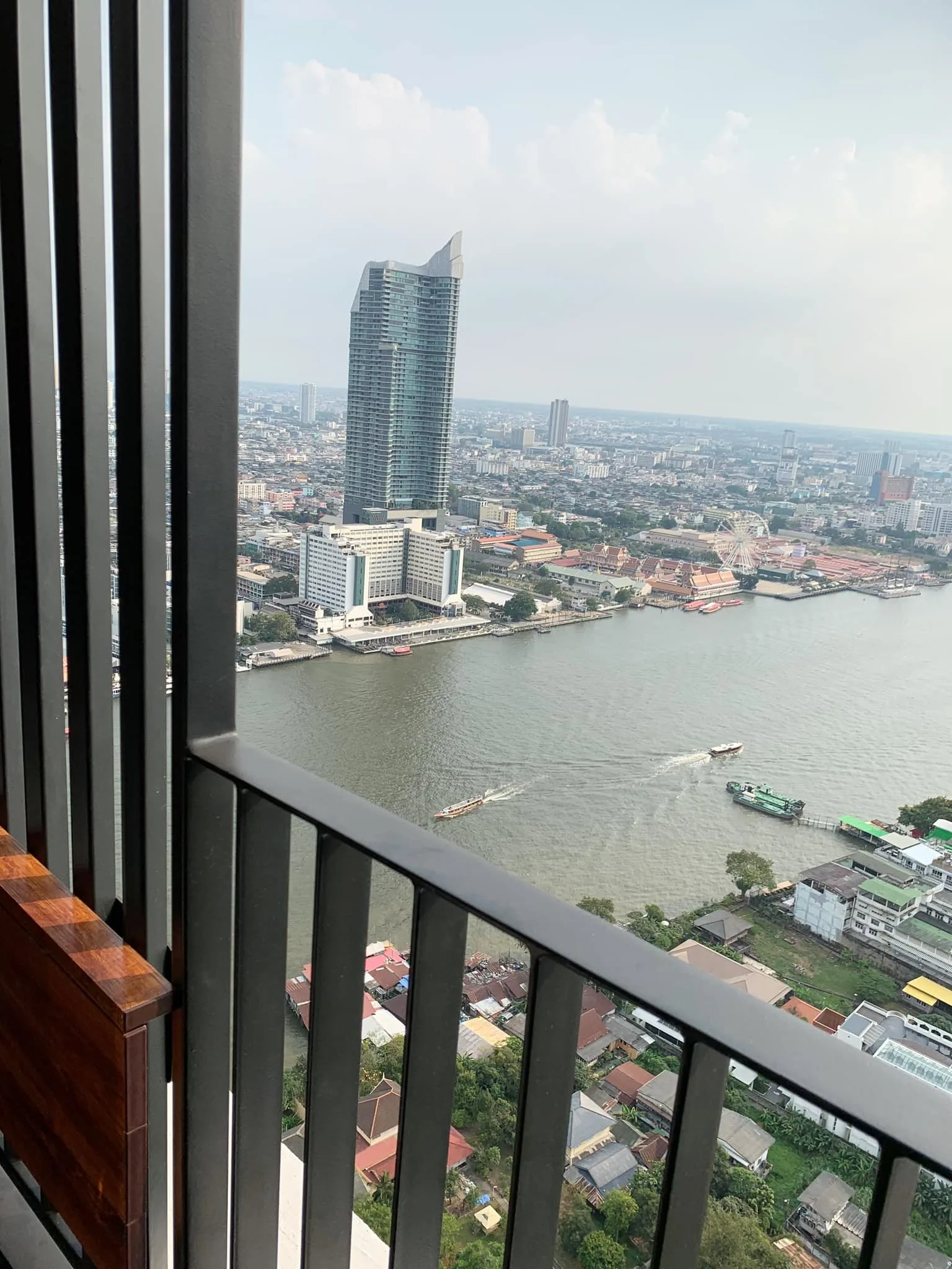 Chapter Charoennakhorn-riverside — photo 9
