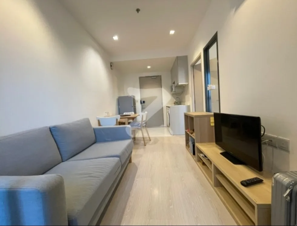 Ideo Mobi Sathorn — photo 1