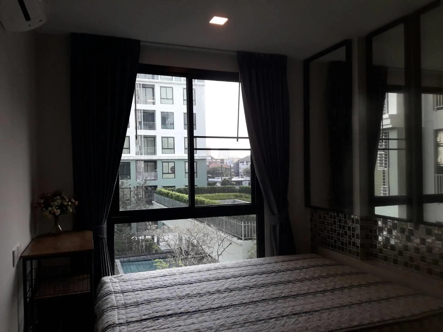 Kensington Phahol - Kaset — photo 4