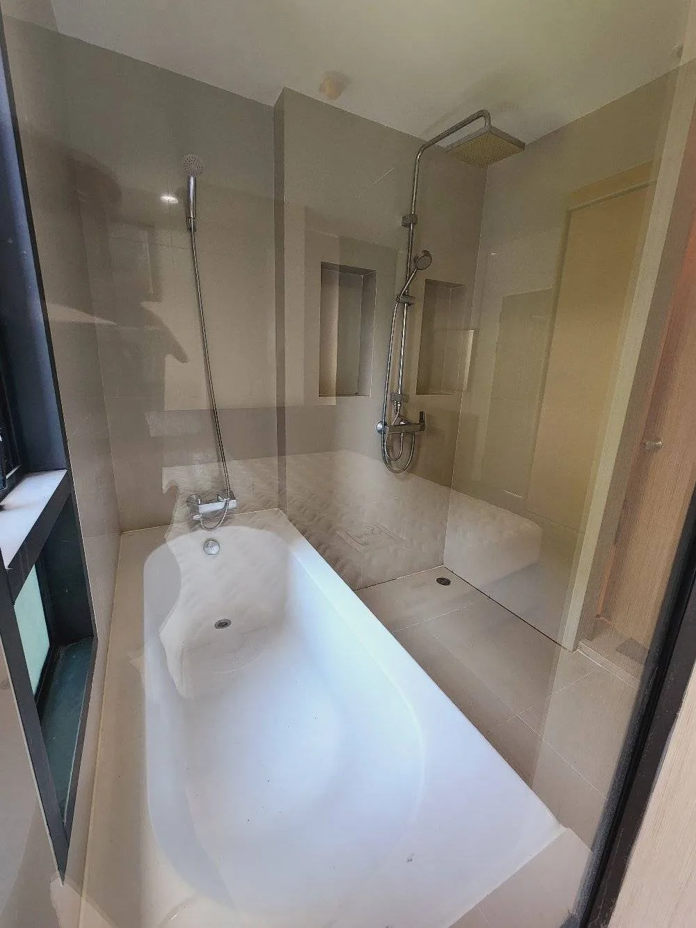 D 25 Thonglor — photo 5