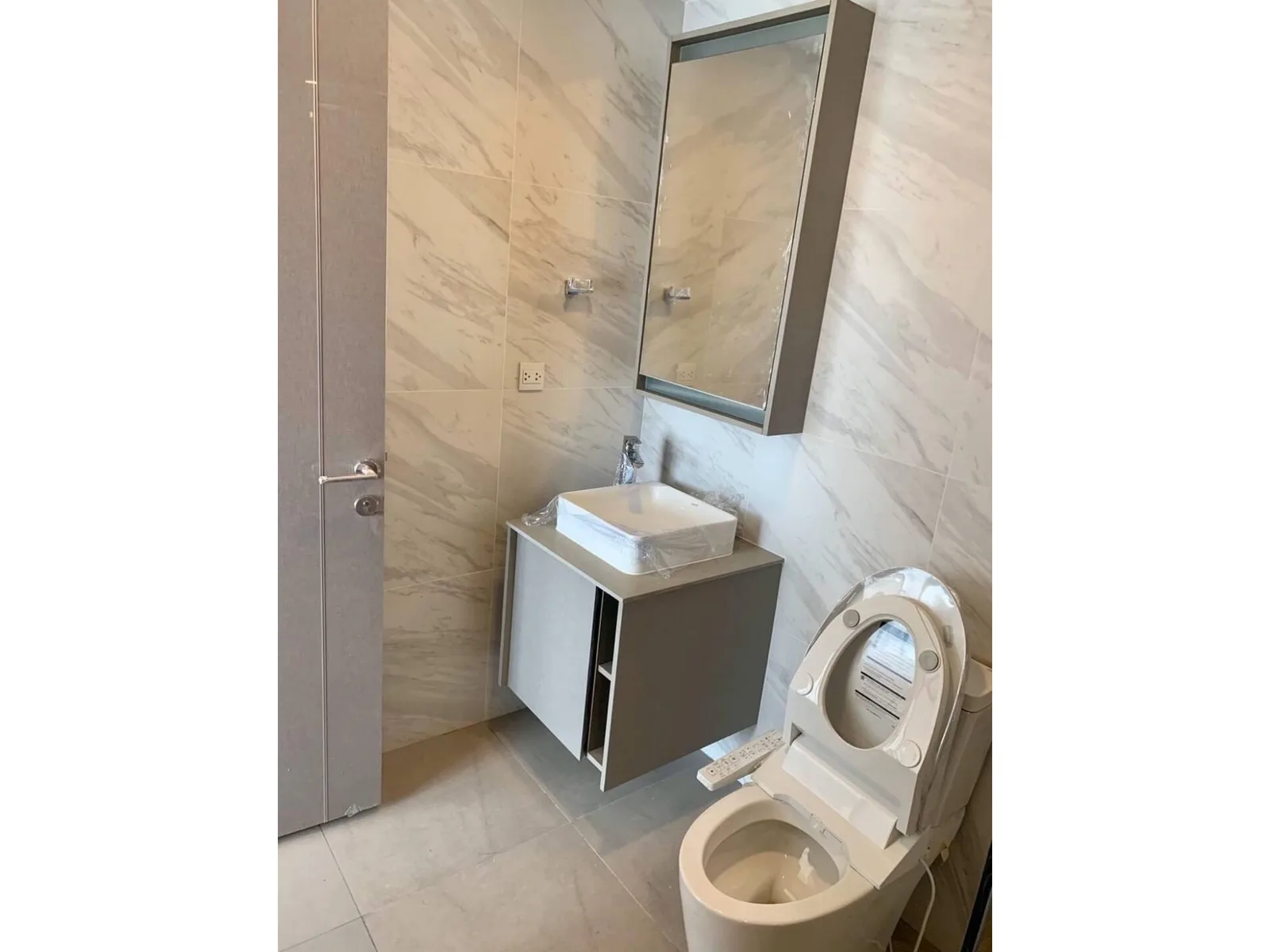 Taka Haus Ekamai 12 — photo 5