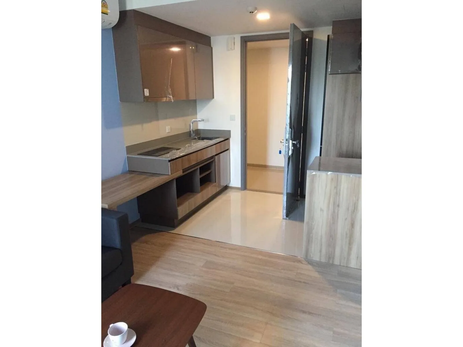 Taka Haus Ekamai 12 — photo 6