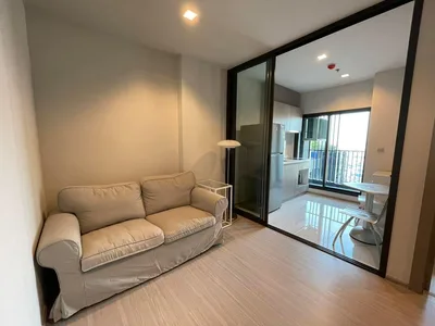 LIFE Asoke - Rama 9