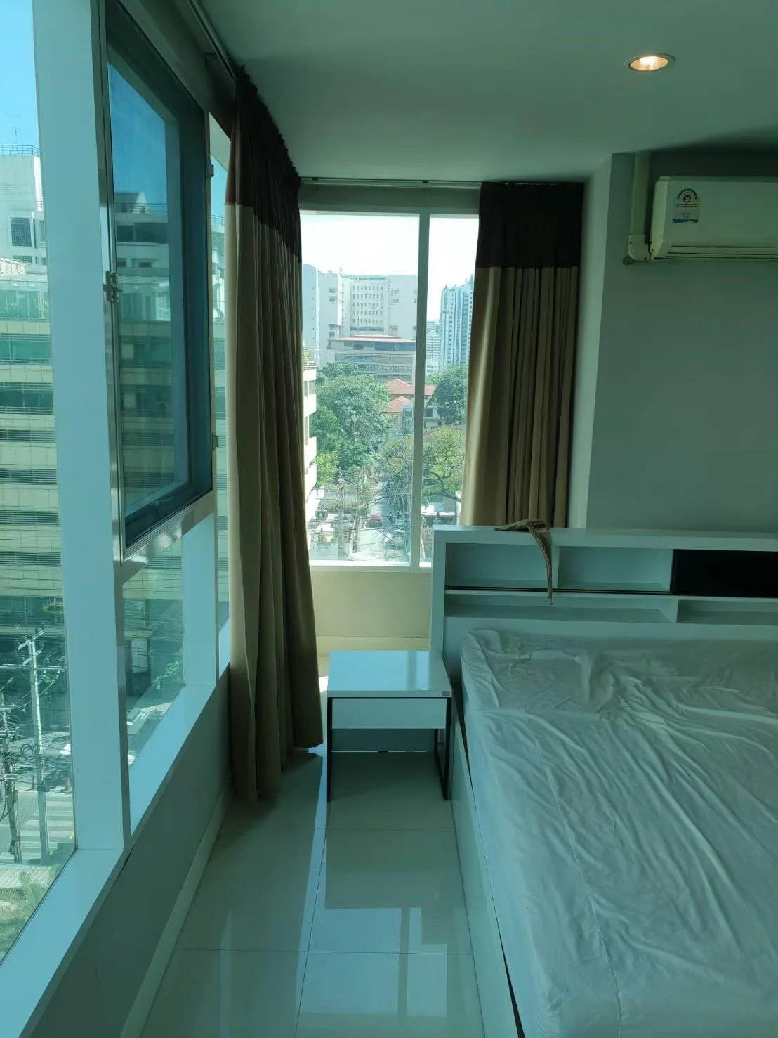 Sukhumvit Living Town — photo 4