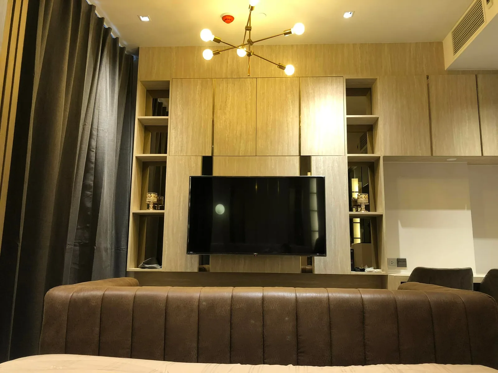 Ashton Silom — photo 2