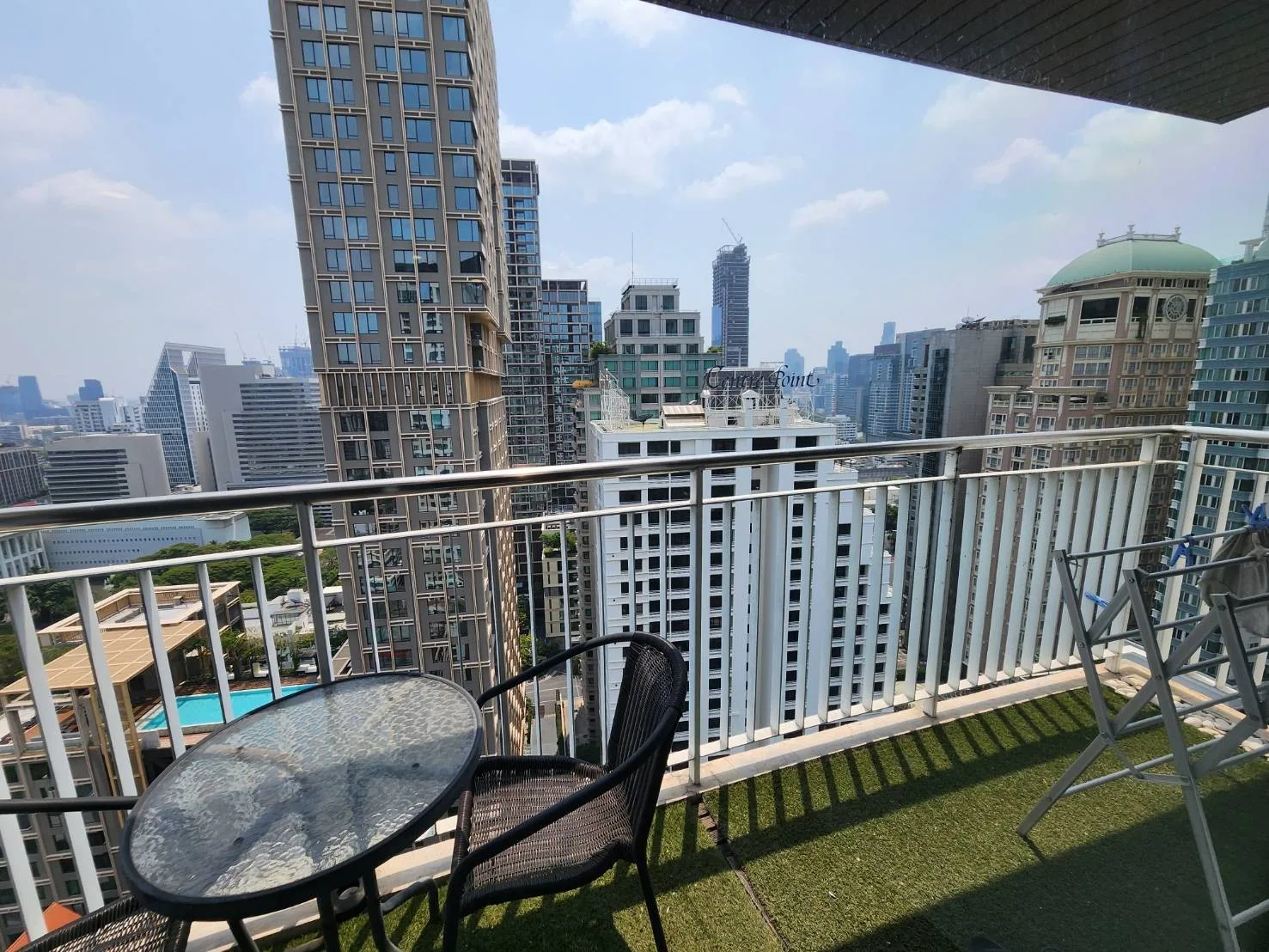 Urbana Langsuan — photo 11