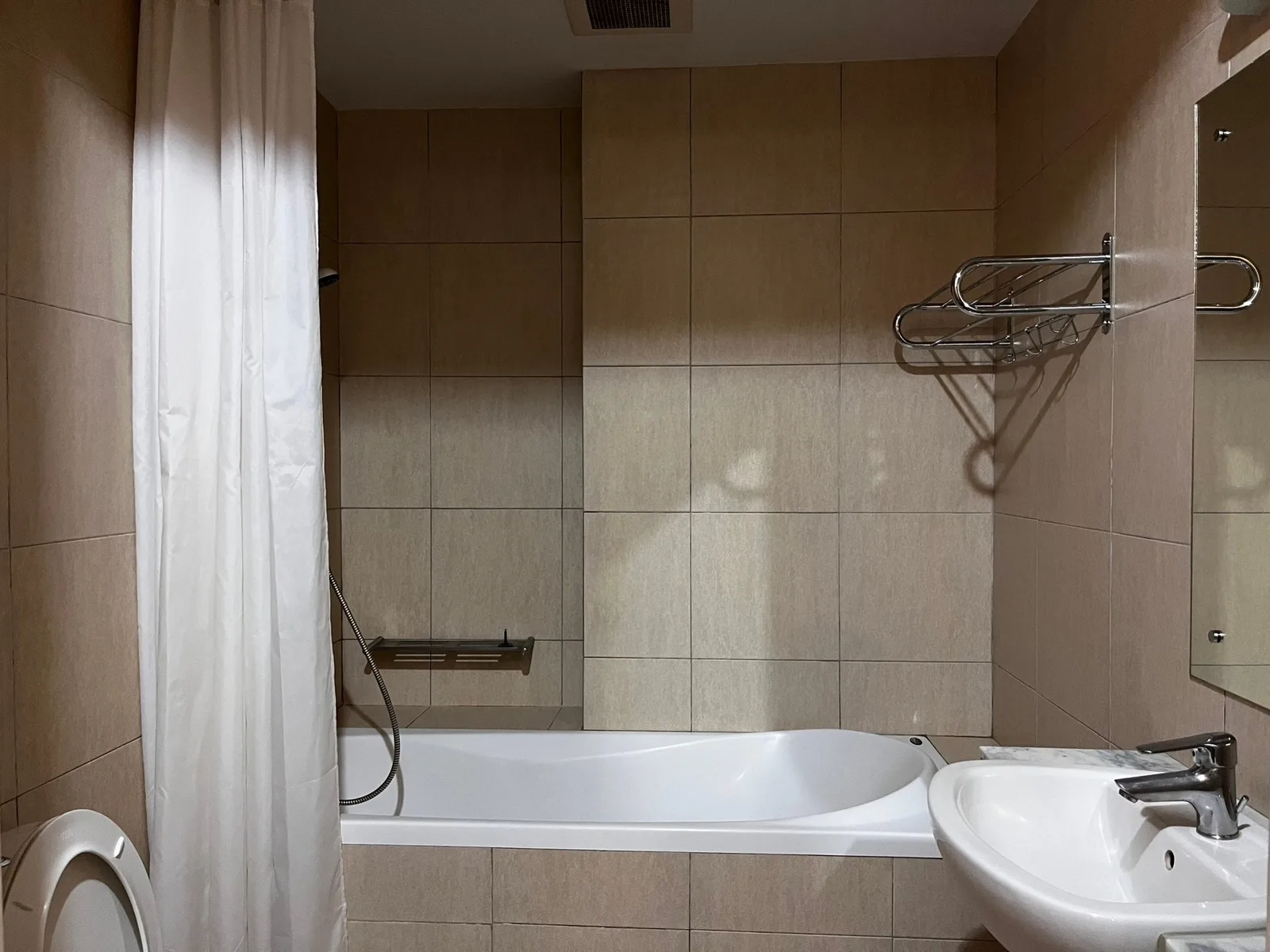 Von Napa Sukhumvit 38 — photo 4