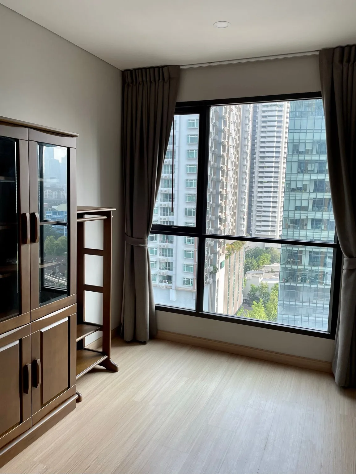 Lumpini Suite Phetchaburi - Makkasan — photo 3