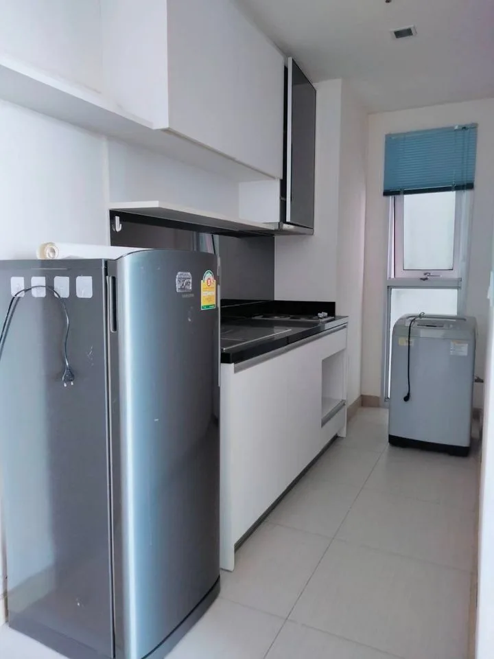 Sky Walk Condominium — photo 10