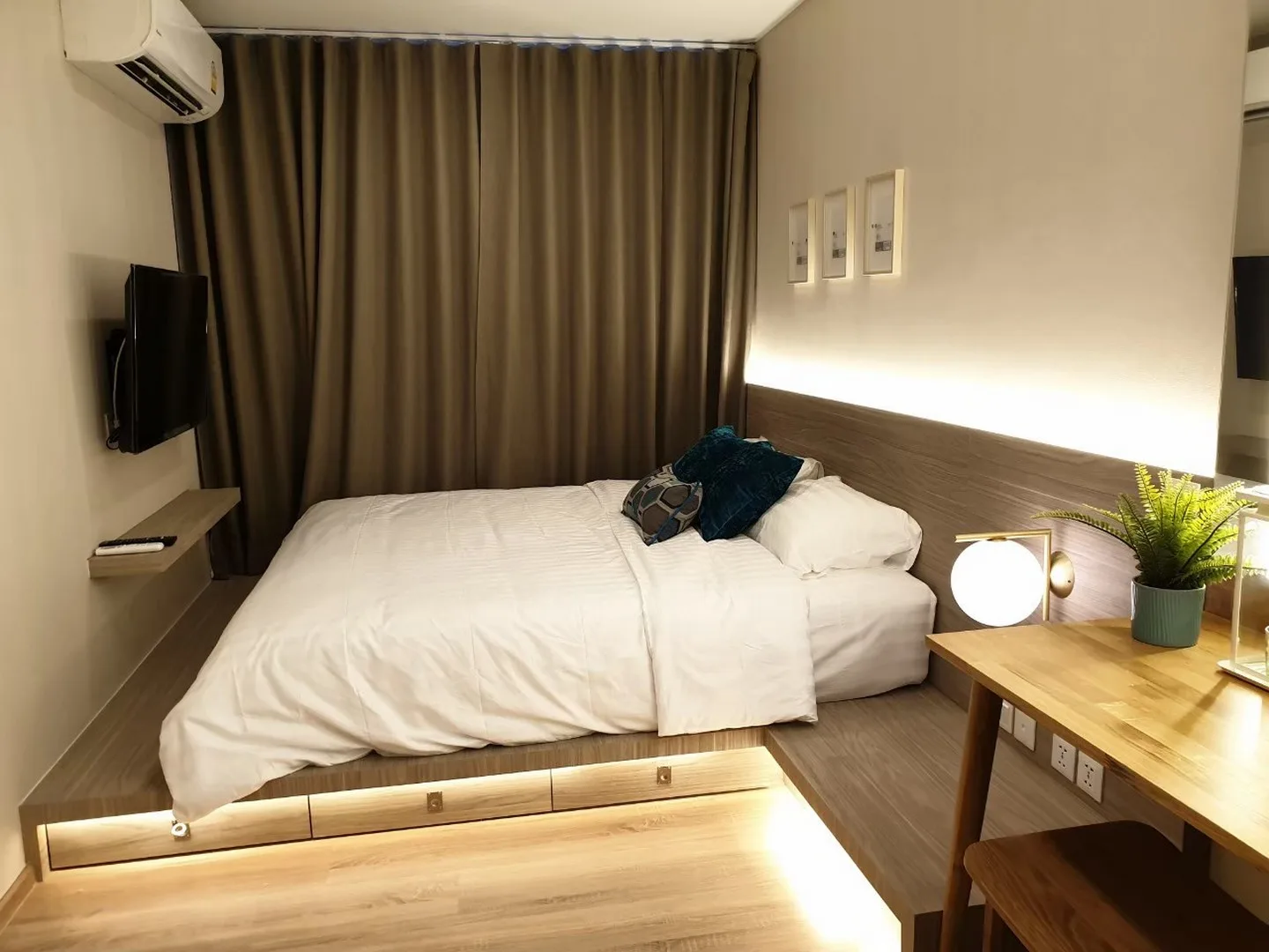 Taka Haus Ekamai 12 — photo 6