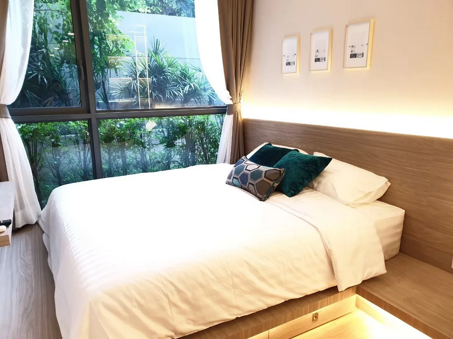 Taka Haus Ekamai 12 — photo 7