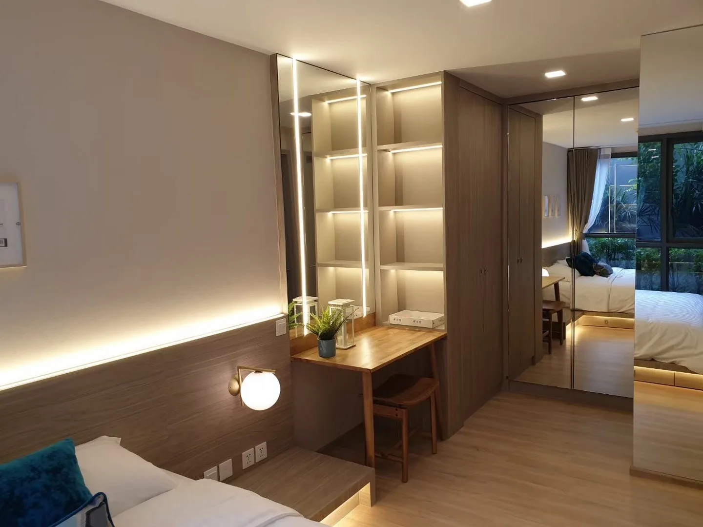 Taka Haus Ekamai 12 — photo 8
