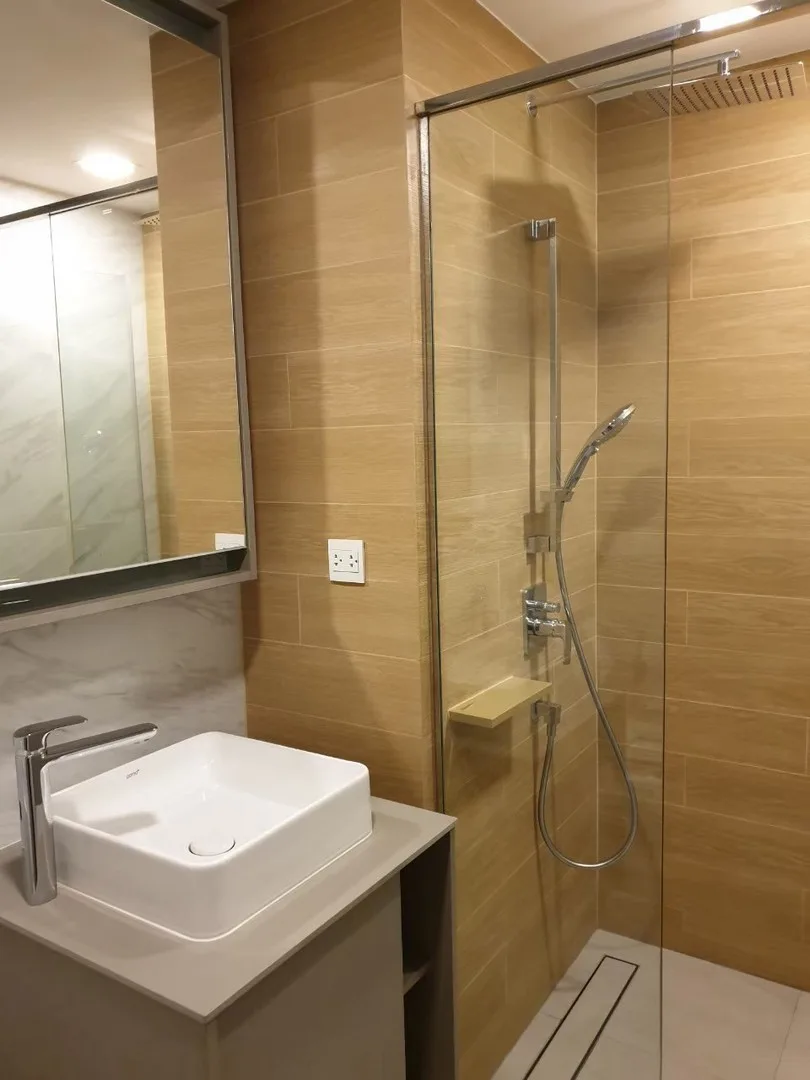 Taka Haus Ekamai 12 — photo 10