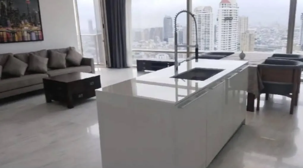 Four Seasons Private Residences Bangkok — photo 1