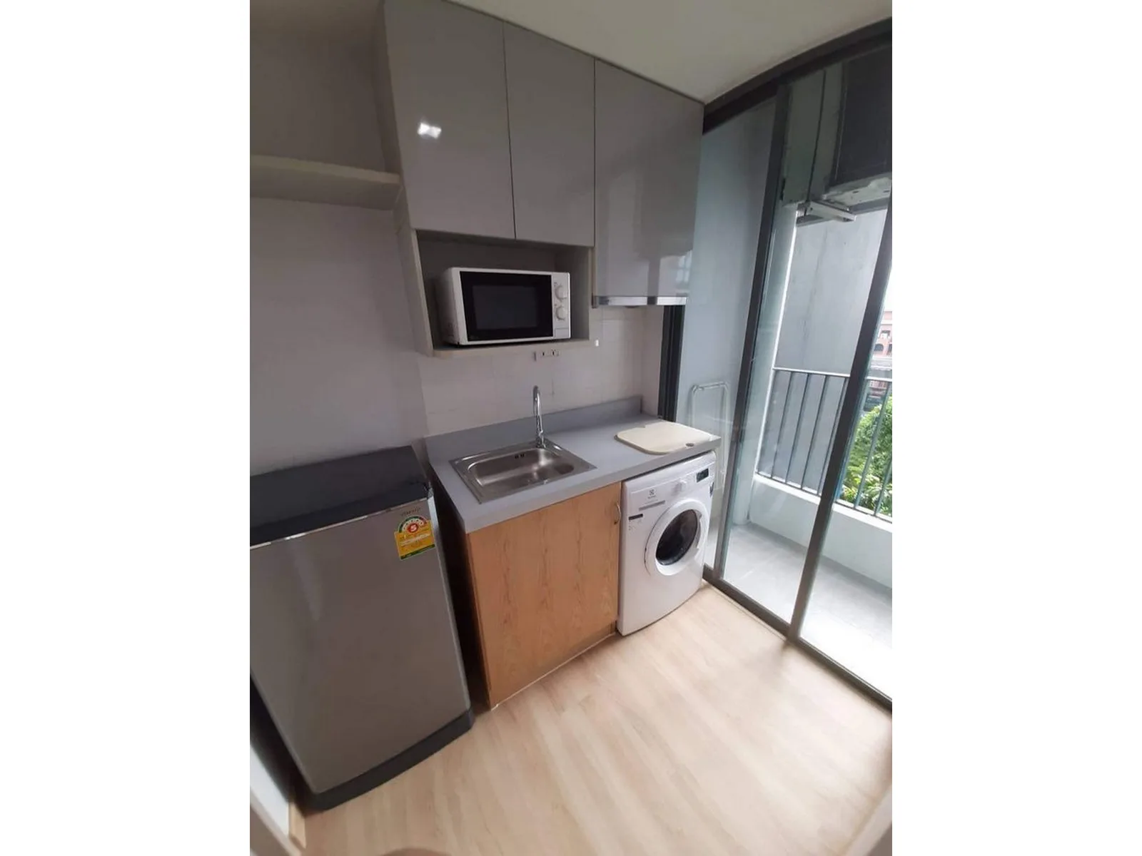 Ideo Mobi Sukhumvit 81 — photo 5