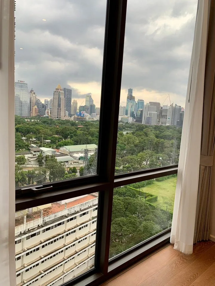 Muniq Langsuan — photo 10