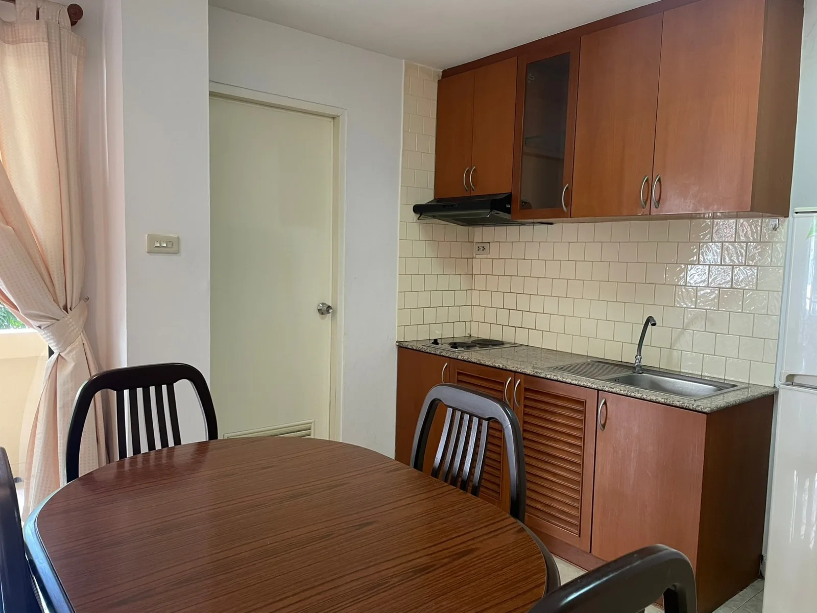 Lin Court — photo 8