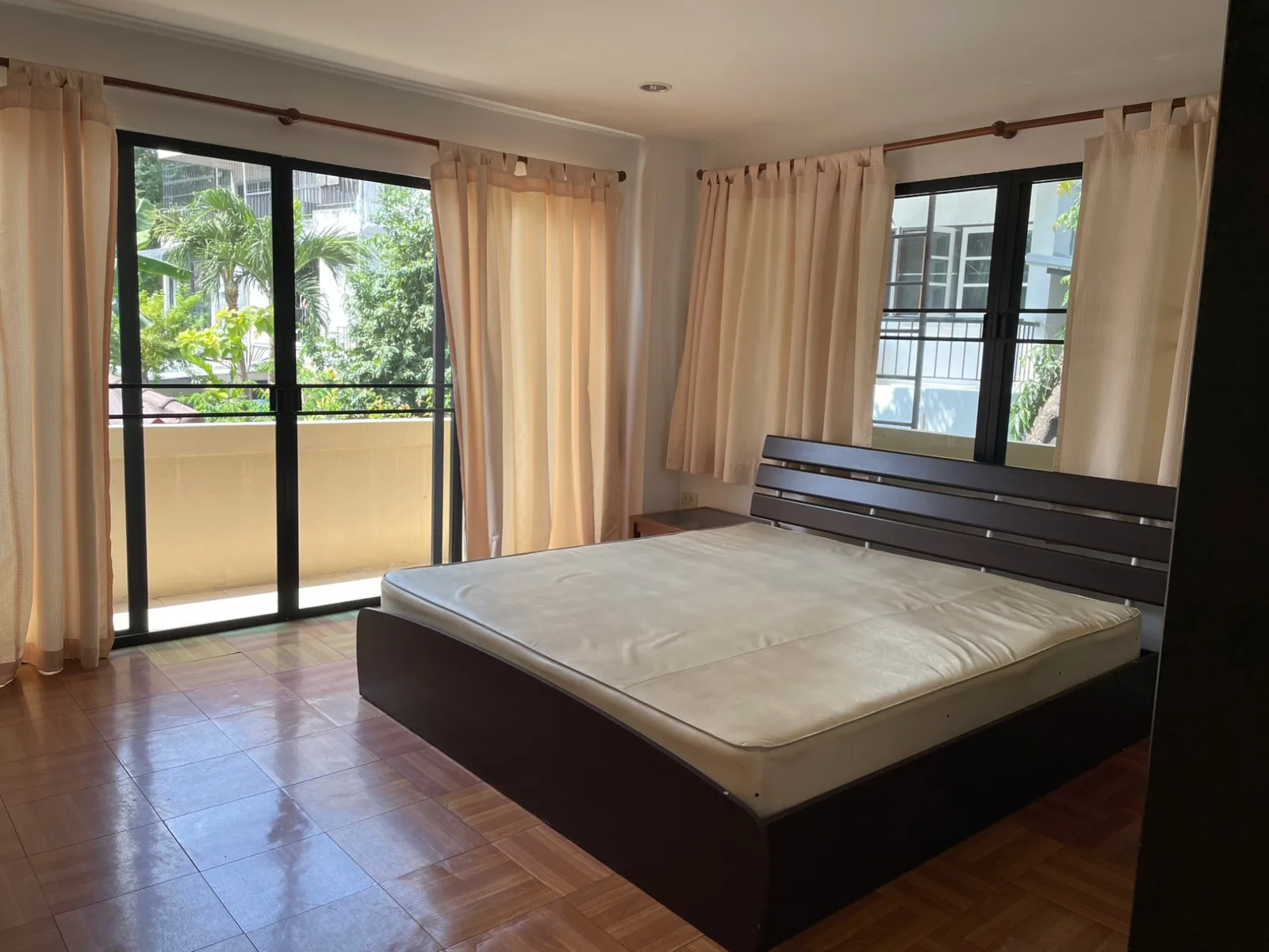 Lin Court — photo 10