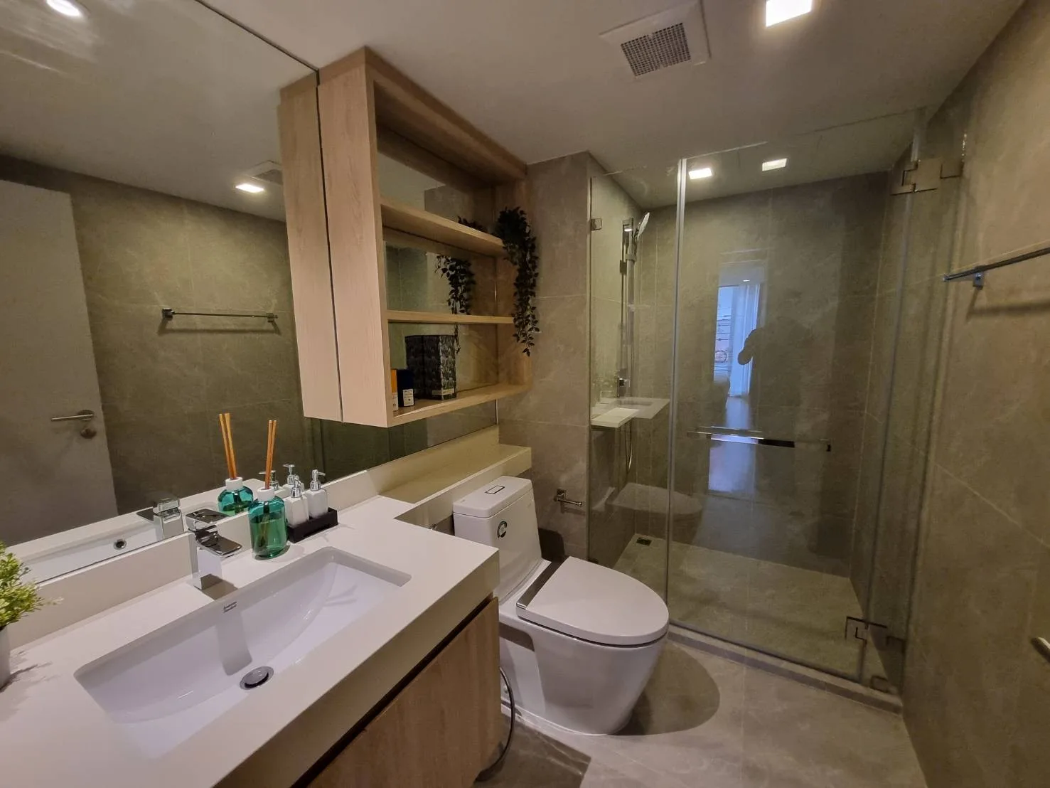 Piya Apartment Sukhumvit 15 — photo 16