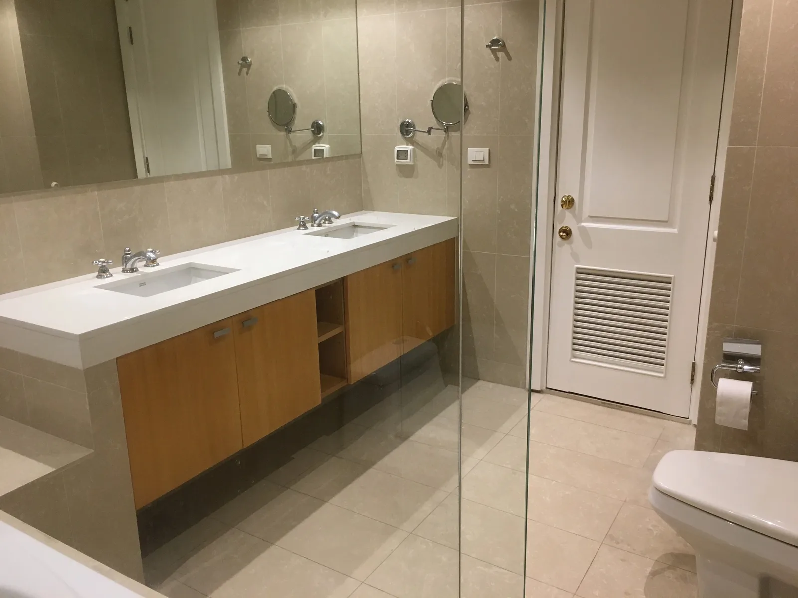 Athenee Residence — photo 19