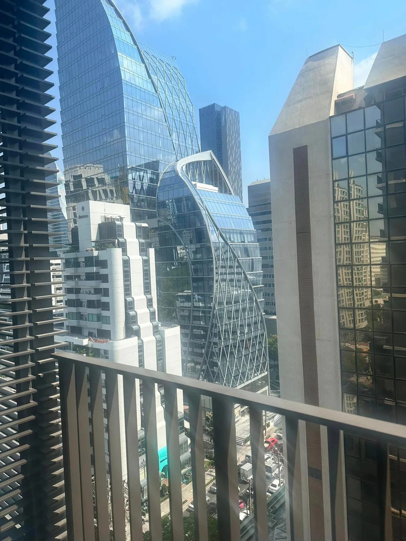 28 Chidlom — photo 12