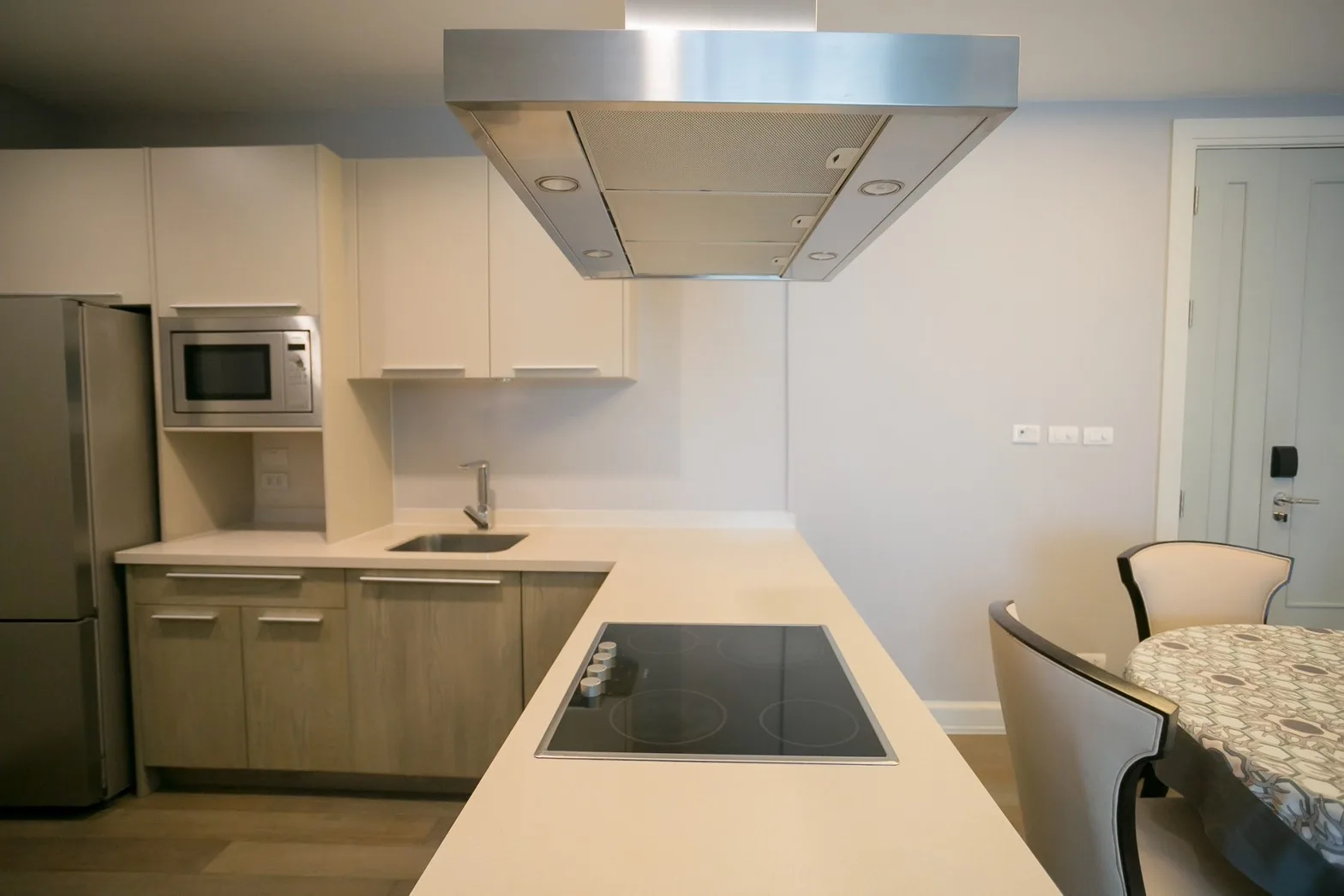 Oriental Residence — photo 11