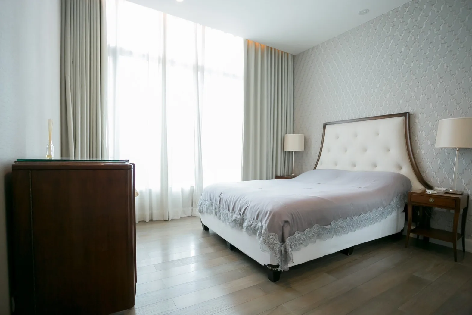Oriental Residence — photo 4