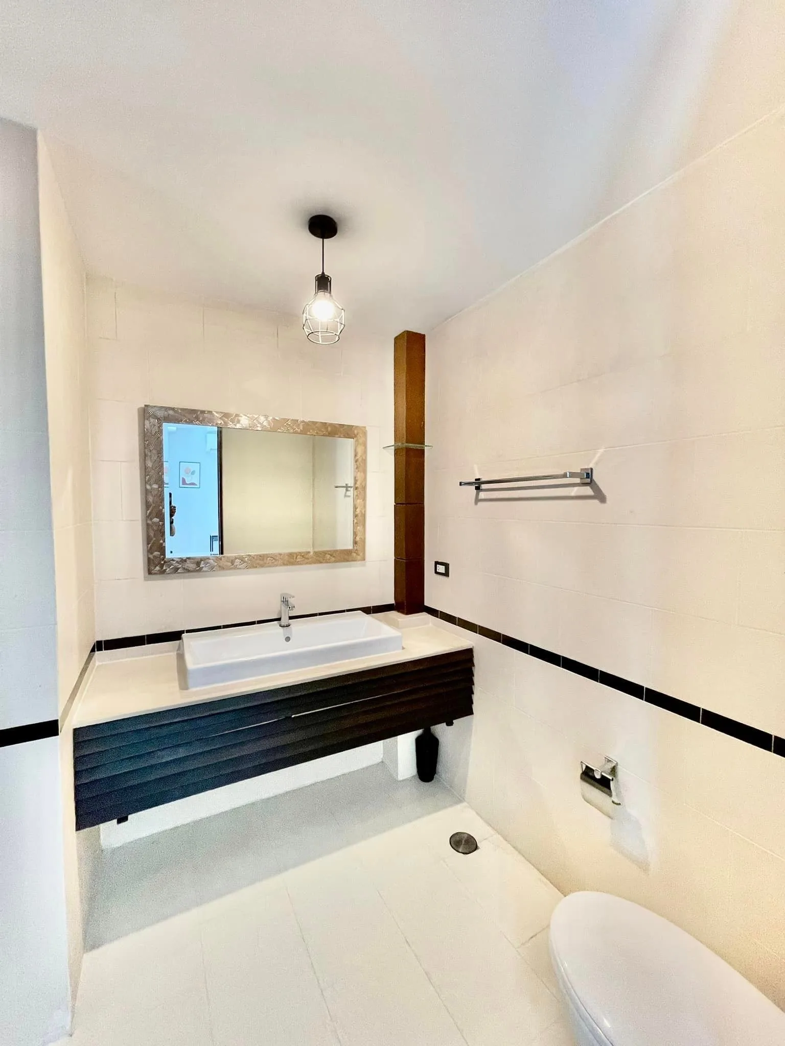 Townhome — photo 14