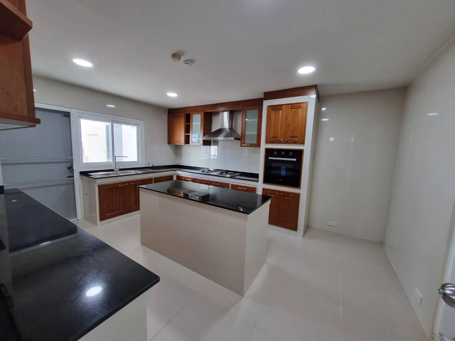 Govind Tower — photo 12