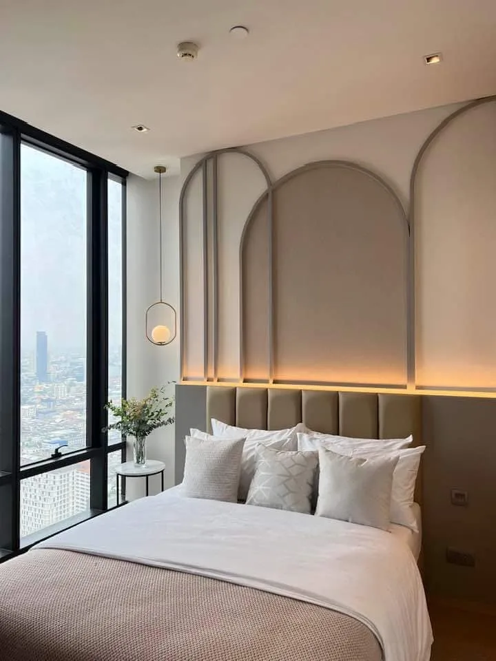 Ashton Silom — photo 8