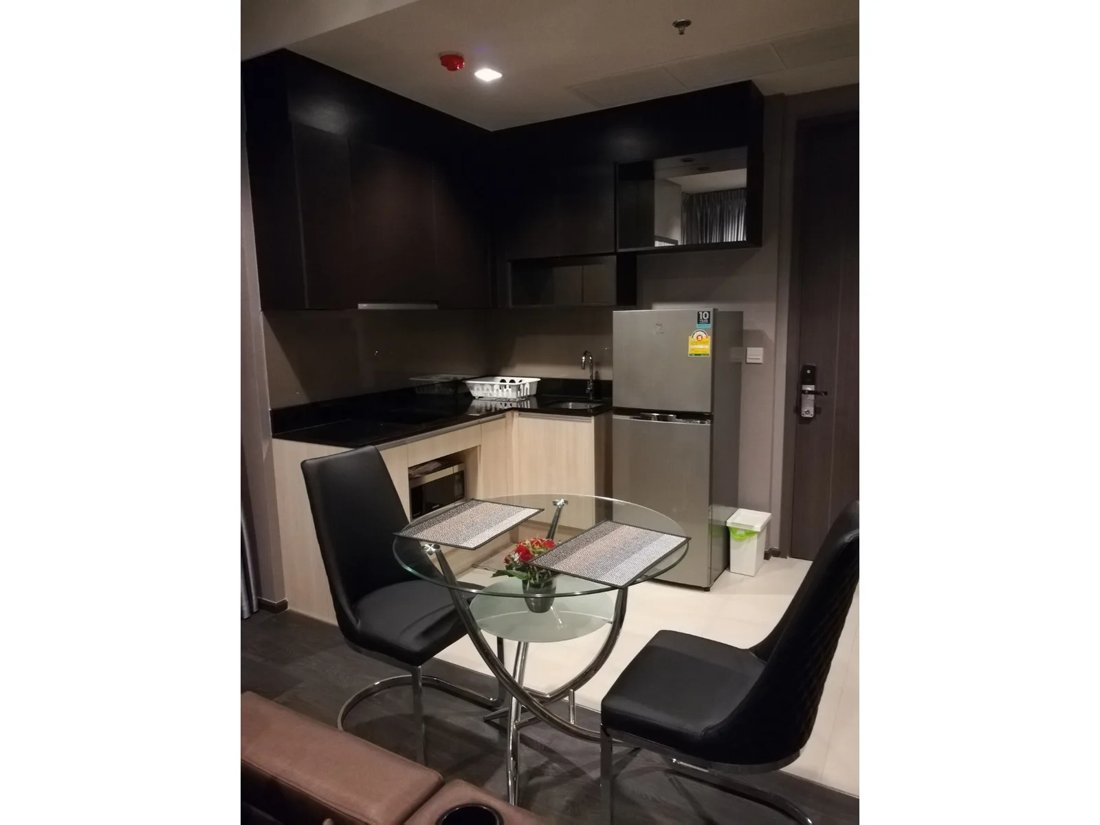 Edge Sukhumvit 23 — photo 3