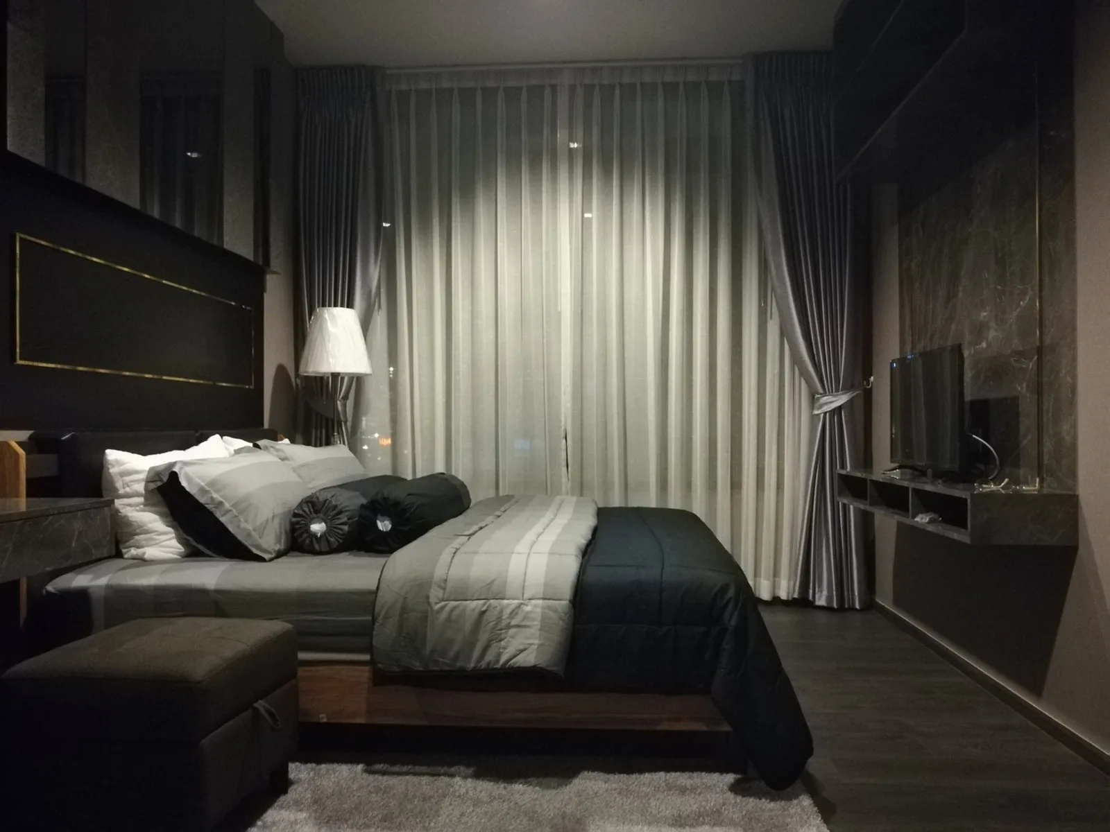 Edge Sukhumvit 23 — photo 6