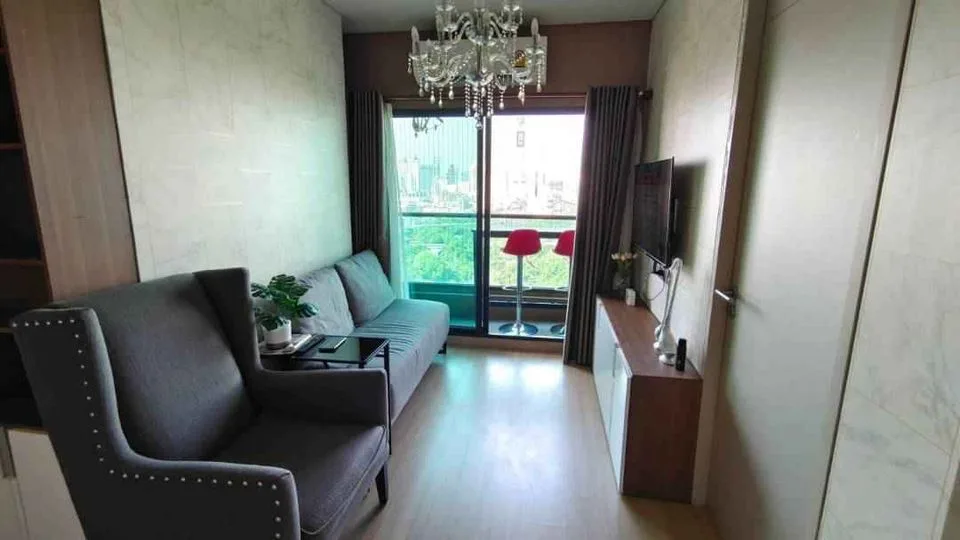 Lumpini Suite Phetchaburi - Makkasan — photo 1