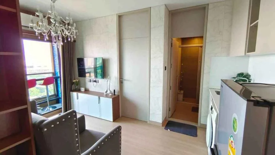 Lumpini Suite Phetchaburi - Makkasan — photo 5