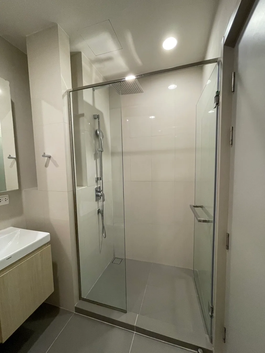 OKA HAUS Sukhumvit 36 — photo 7