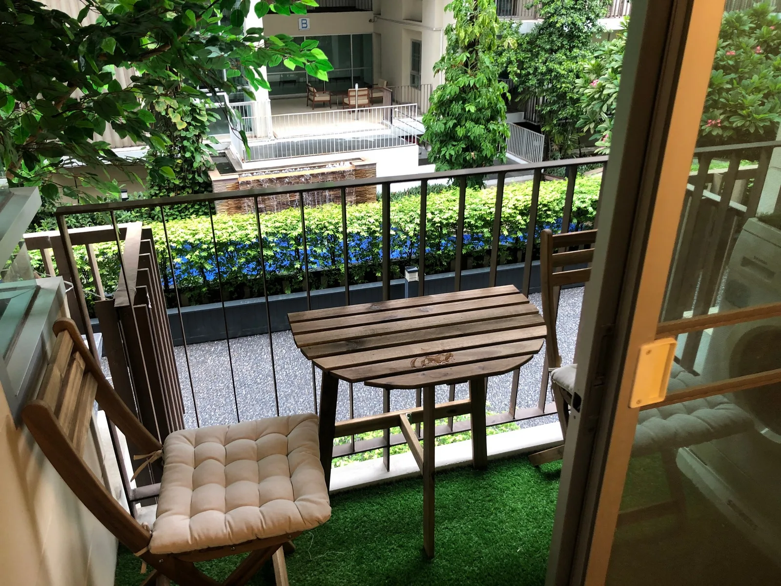 The Clover — photo 6