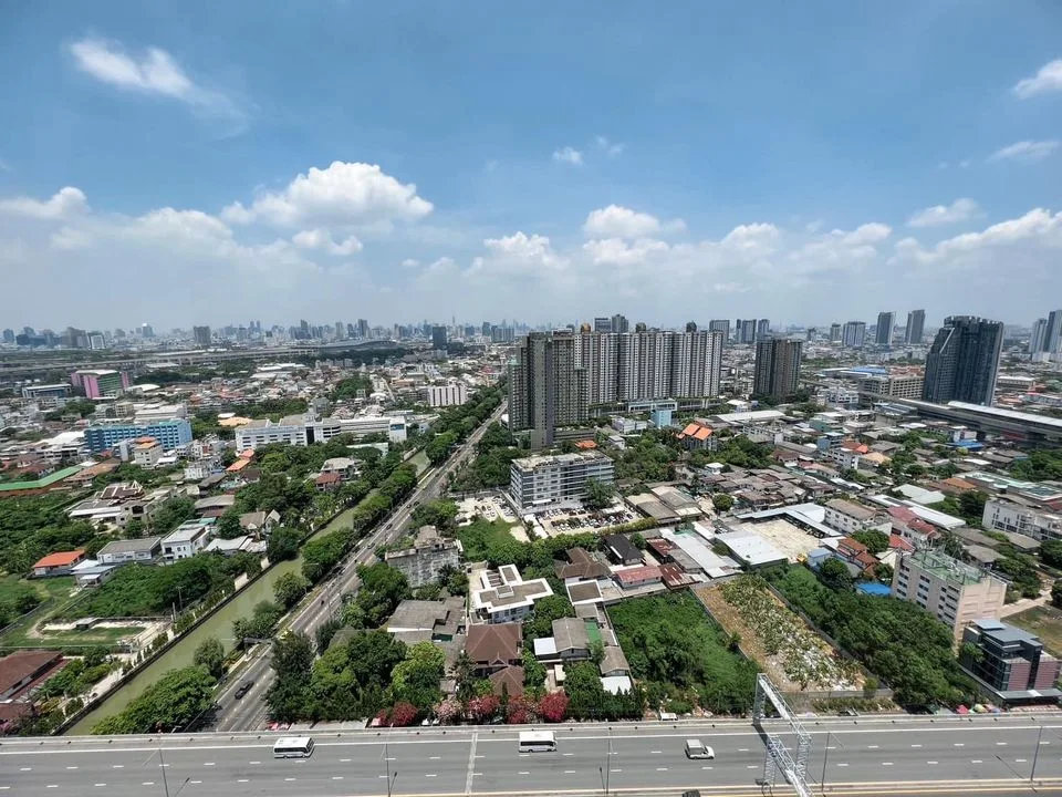 Metro Sky Prachachuen — photo 15