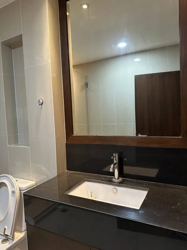 Sathorn Gardens — photo 11