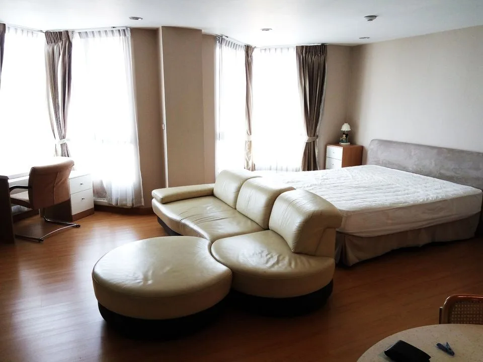 Noble House Phayathai — photo 1