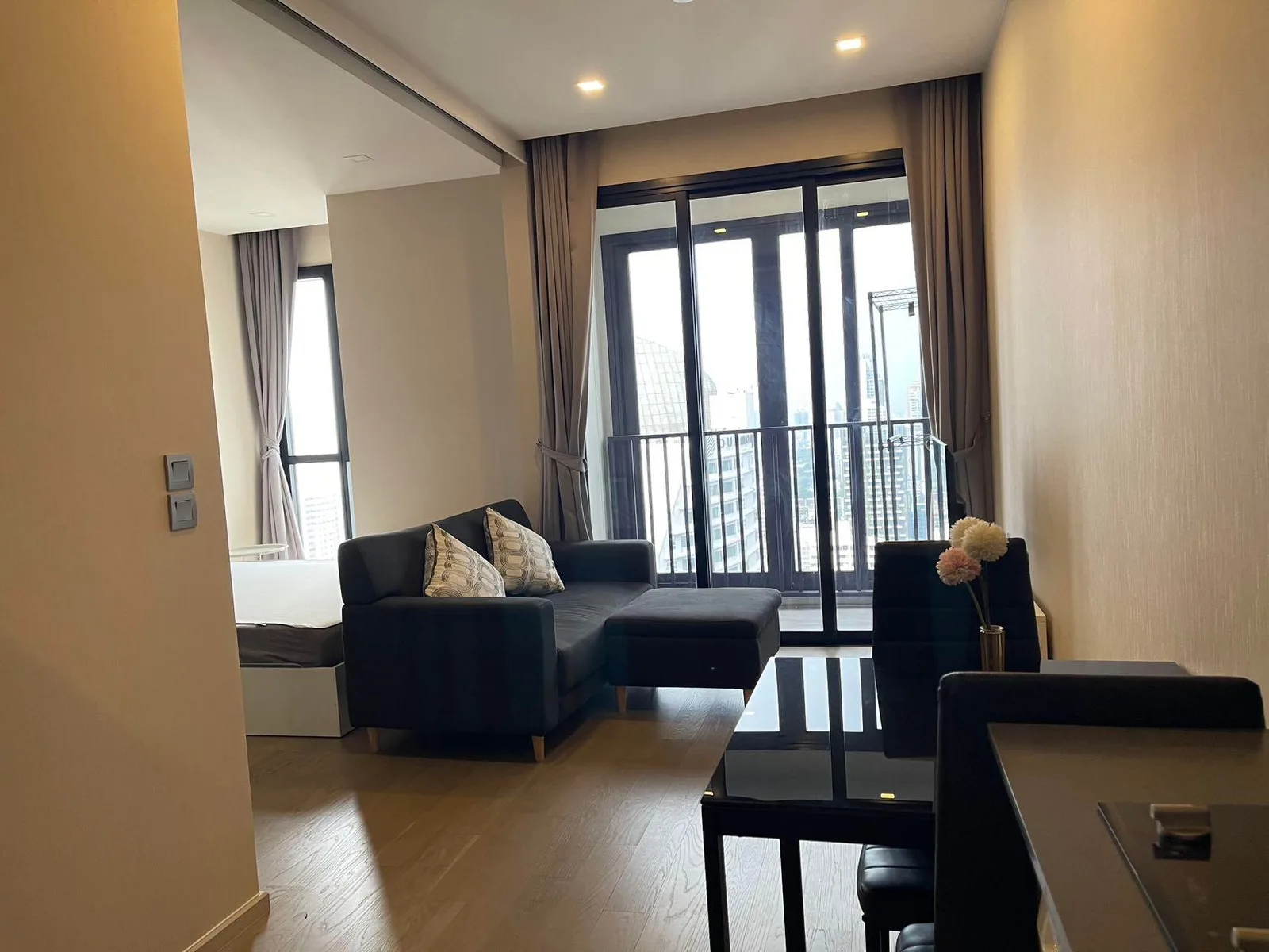 Ashton Asoke — photo 2