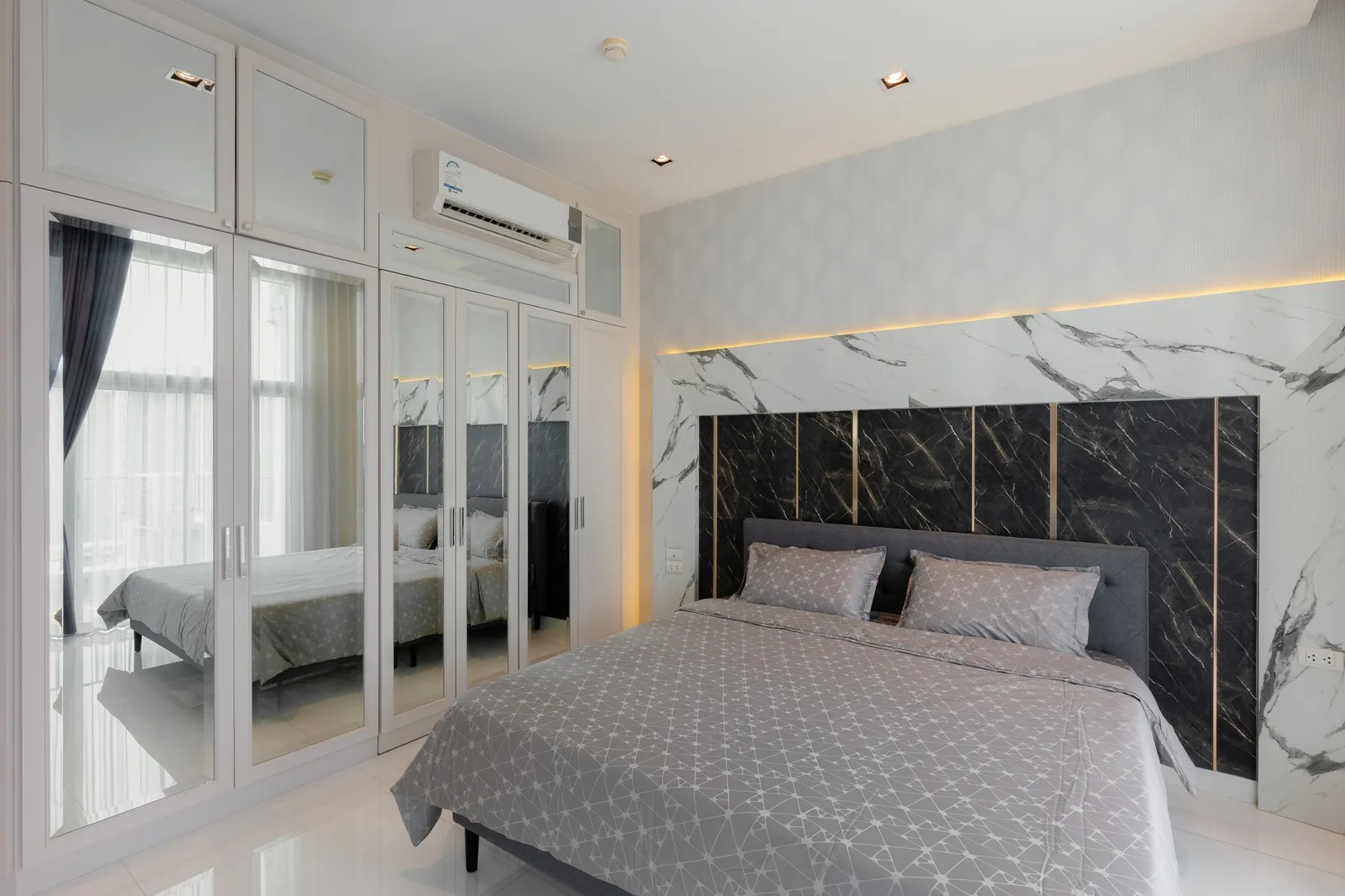 Belle Grand Rama 9 — photo 5