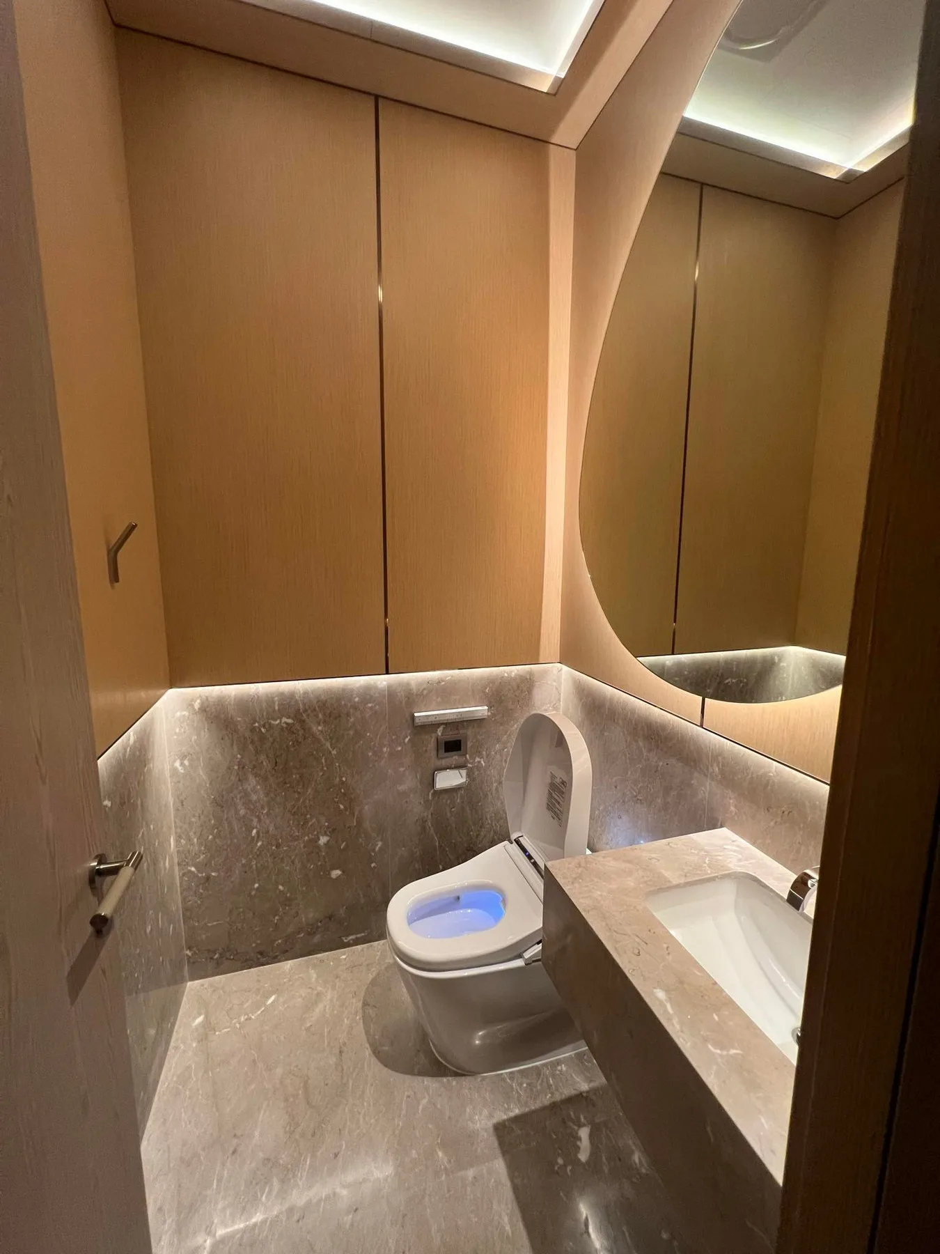 Scope Langsuan — photo 10