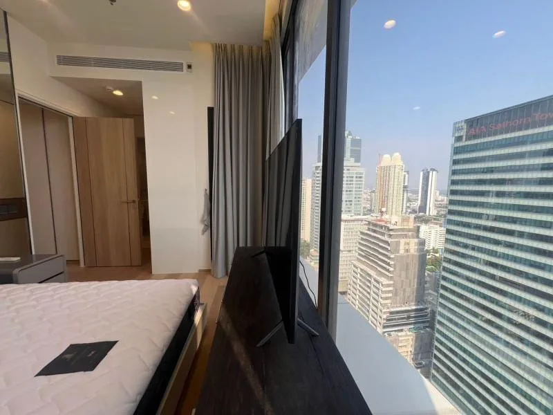 Anil Sathorn 12 — photo 14