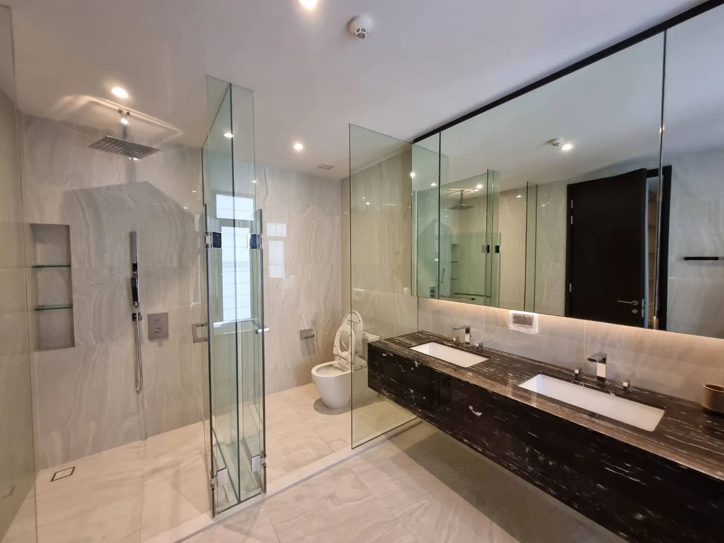 Nivati Thonglor 23 — photo 11