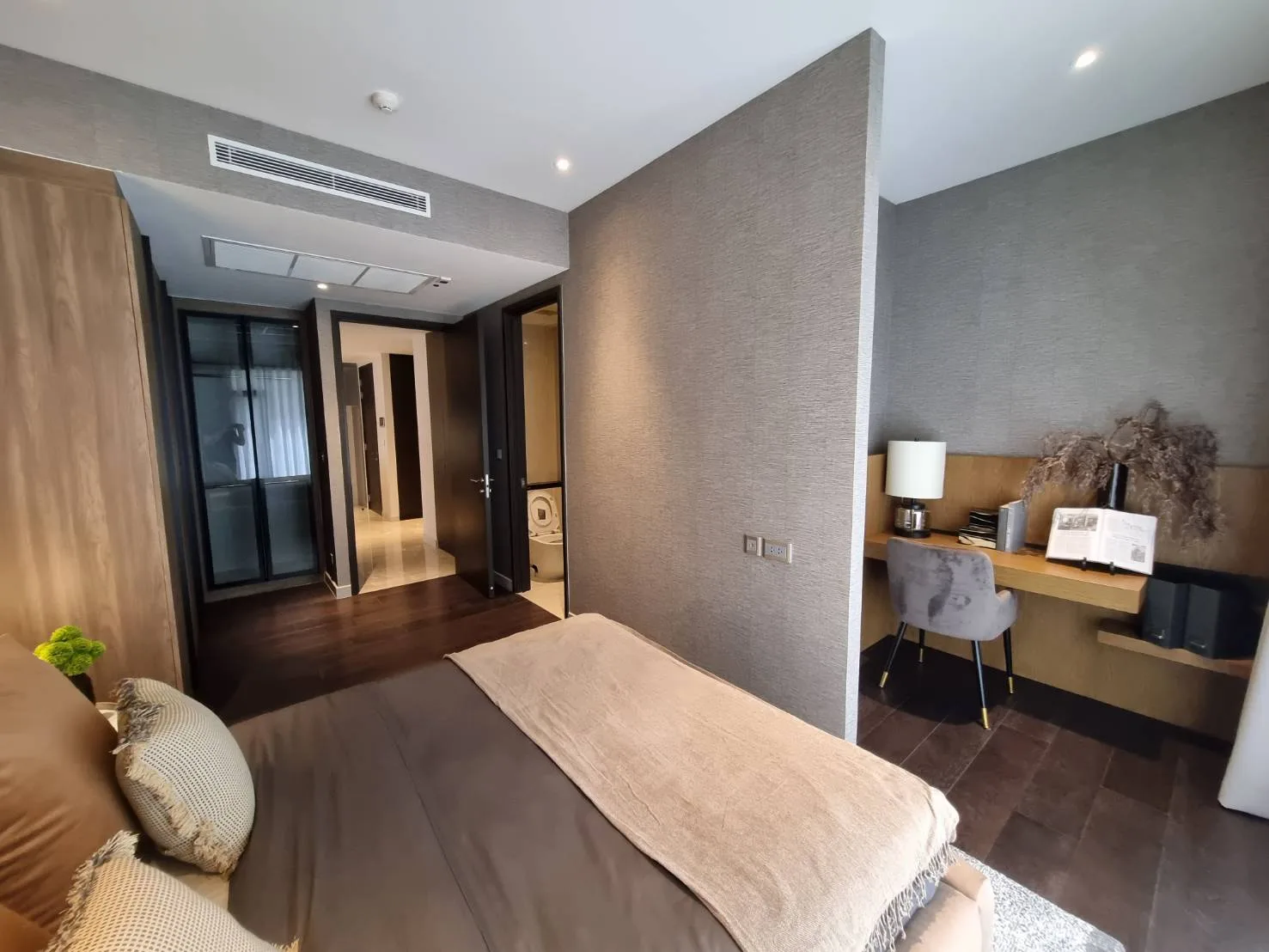 Nivati Thonglor 23 — photo 16