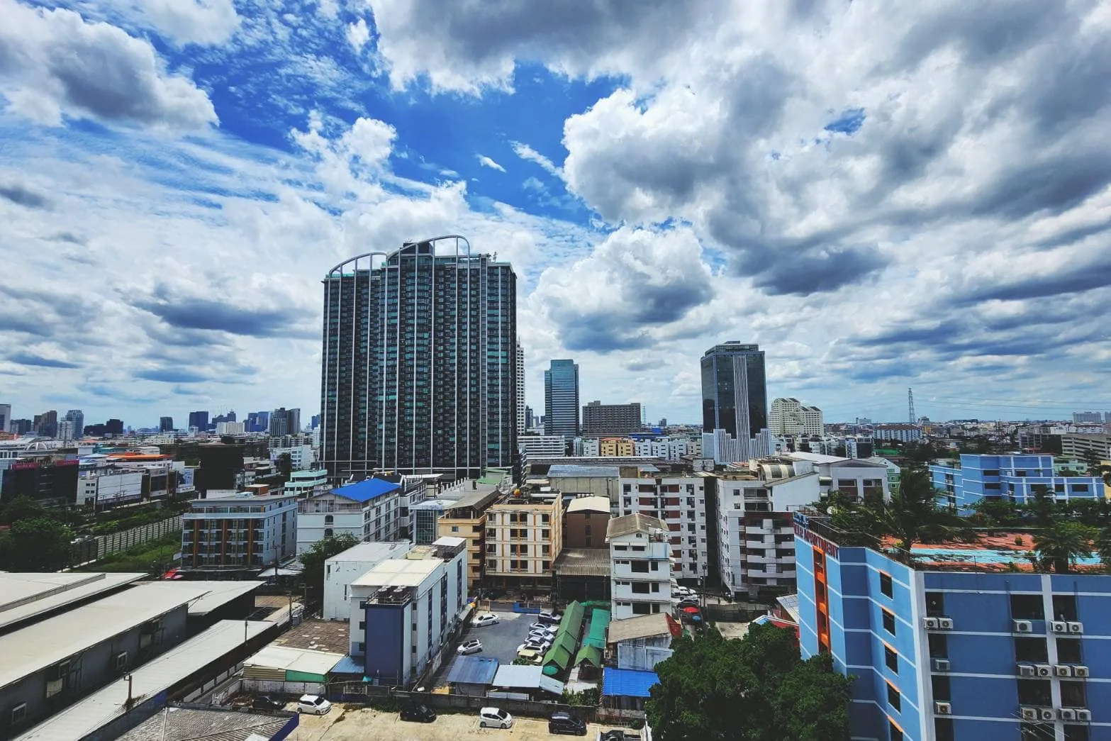 XT Huaikhwang — photo 12