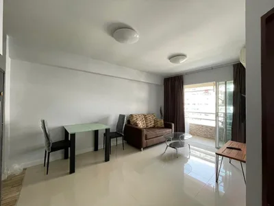 Thonglor Tower