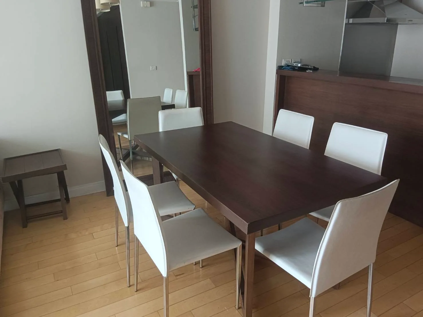 Athenee Residence — photo 2